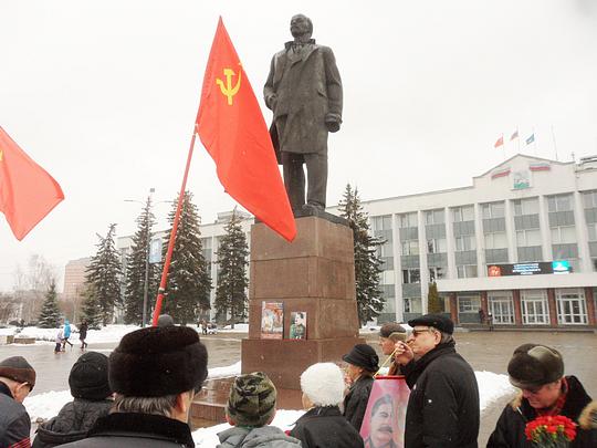 SAM_0016, Ленин и Сталин - наше знамя!, nkolbasov, Одинцово, Ново-Спортивная д.6