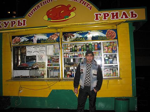 Часто прихожу к этому шаурмэну и бастурматору в палатку в гости. пришлось протянуть туда Wi-Fi. , Новый раздел, Cyber100, Одинцово